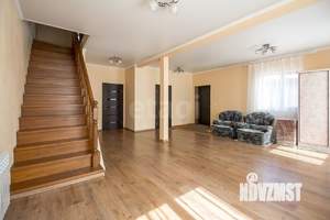 Дом 160м&sup2;, 2-этажный, участок 7 сот.  