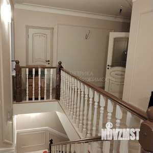 Коттедж 161м², 2-этажный, участок 5 сот.  