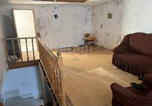 Дом 60м&sup2;, 2-этажный, участок 4 сот.  