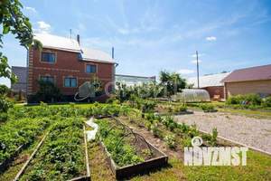 Дом 400м², 2-этажный, участок 13 сот.  