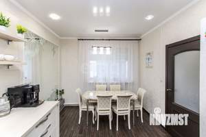 Дом 142м&sup2;, 2-этажный, участок 7 сот.  