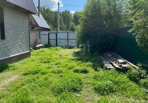 Дом 40м&sup2;, 2-этажный, участок 4 сот.  