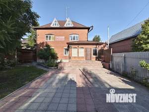 Дом 244м&sup2;, 2-этажный, участок 11 сот.  