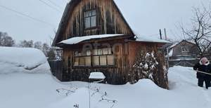 Дом 33м&sup2;, 2-этажный, участок 5 сот.  