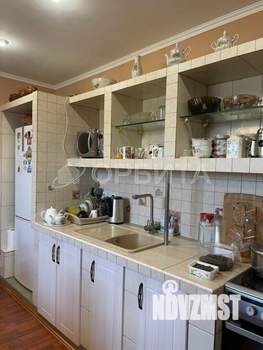 Дом 256м&sup2;, 2-этажный, участок 13 сот.  