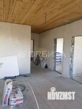 Дом 72м&sup2;, 2-этажный, участок 8 сот.  