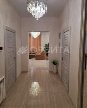 Дом 180м&sup2;, 2-этажный, участок 0 сот.  