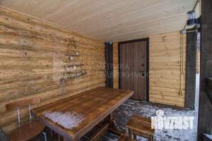 Дом 60м&sup2;, 2-этажный, участок 10 сот.  