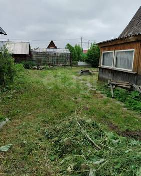 Дом 30м², 2-этажный, участок 5 сот.  