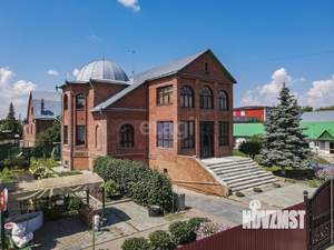 Дом 583м&sup2;, 3-этажный, участок 18 сот.  