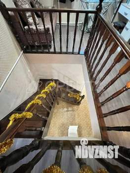 Дом 96м&sup2;, 2-этажный, участок 4 сот.  