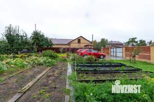 Дом 522м², 3-этажный, участок 12 сот.  