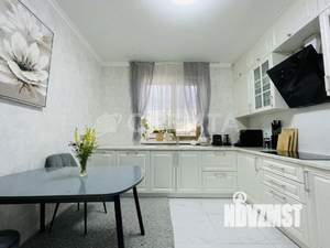 Дом 248м², 2-этажный, участок 9 сот.  