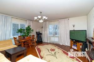 Дом 169м&sup2;, 2-этажный, участок 9 сот.  