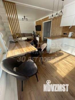 Дом 110м&sup2;, 2-этажный, участок 5 сот.  