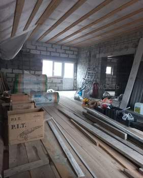 Дом 205м&sup2;, 2-этажный, участок 6 сот.  