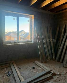 Дом 170м&sup2;, 2-этажный, участок 7 сот.  