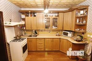 Дом 105м², 2-этажный, участок 11 сот.  
