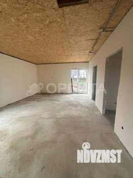 Дом 100м², 2-этажный, участок 8 сот.  