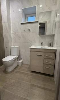 Дом 137м&sup2;, 2-этажный, участок 6 сот.  