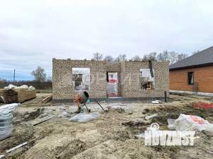 Дом 100м&sup2;, 2-этажный, участок 5 сот.  