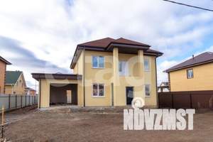 Дом 180м&sup2;, 2-этажный, участок 5 сот.  