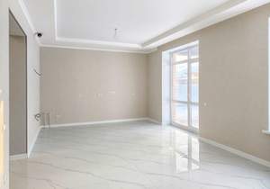 Дом 180м&sup2;, 2-этажный, участок 5 сот.  