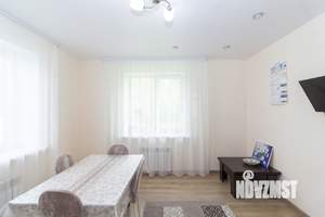 Дом 168м&sup2;, 2-этажный, участок 7 сот.  