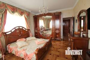 Дом 249м&sup2;, 2-этажный, участок 11 сот.  