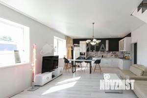 Дом 160м&sup2;, 2-этажный, участок 6 сот.  