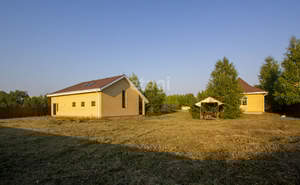 Дом 150м&sup2;, 2-этажный, участок 24 сот.  