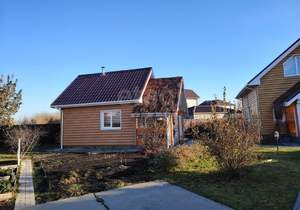 Дом 140м², 2-этажный, участок 12 сот.  