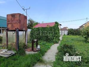 Дом 30м², 2-этажный, участок 8 сот.  