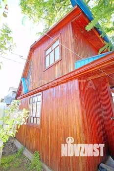 Дом 44м&sup2;, 2-этажный, участок 5 сот.  