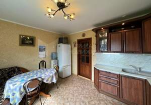 Дом 194м², 2-этажный, участок 21 сот.  