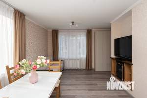 Дом 143м&sup2;, 2-этажный, участок 5 сот.  