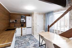 Дом 90м&sup2;, 2-этажный, участок 5 сот.  