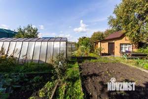 Дом 26м&sup2;, 2-этажный, участок 4 сот.  