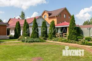 Дом 275м², 2-этажный, участок 15 сот.  