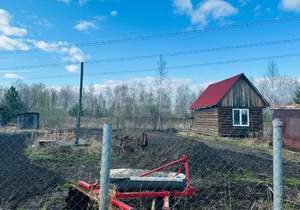 Дом 30м², 2-этажный, участок 6 сот.  