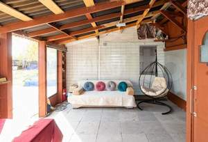 Дом 50м&sup2;, 2-этажный, участок 755 сот.  