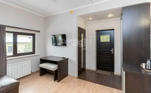 Дом 567м&sup2;, 3-этажный, участок 5 сот.  