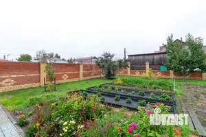 Дом 522м², 3-этажный, участок 12 сот.  