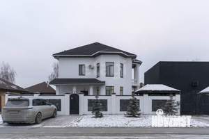 Дом 319м&sup2;, 2-этажный, участок 7 сот.  