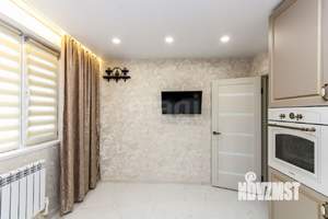 Дом 98м&sup2;, 2-этажный, участок 8 сот.  