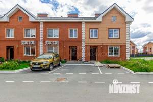 Таунхаус 128м², 3-этажный, участок 1 сот.  