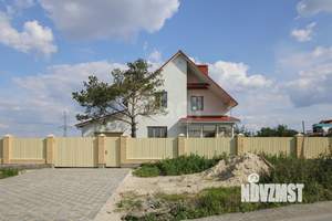 Дом 320м², 2-этажный, участок 20 сот.  