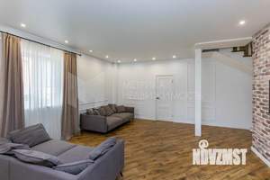 Коттедж 110м², 2-этажный, участок 5 сот.  