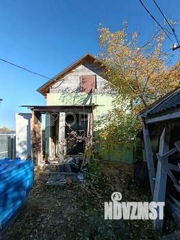 Дом 42м&sup2;, 2-этажный, участок 3 сот.  