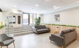 Дом 567м&sup2;, 3-этажный, участок 5 сот.  